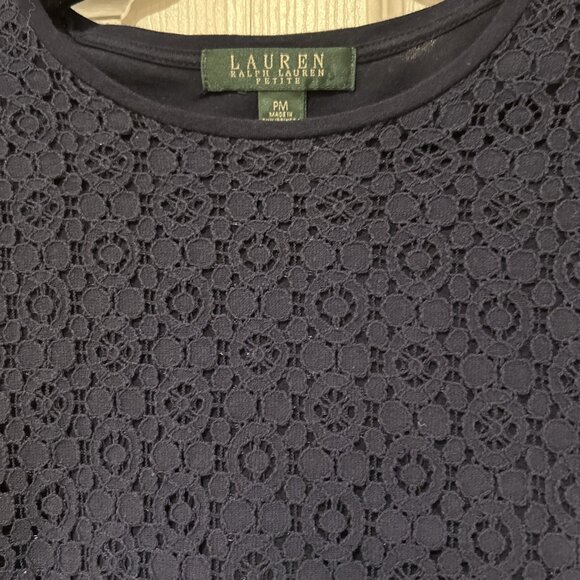 Ralph Lauren Womens Top Sz PM Lace Front Navy Classic Workwear Casual Preppy - Picture 8 of 8